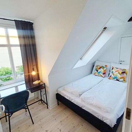 Beautiful Double Room In The Center Of City Randers Exterior foto