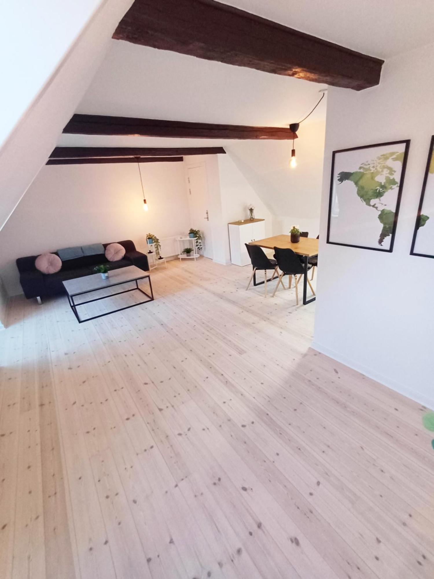 Beautiful Double Room In The Center Of City Randers Exterior foto
