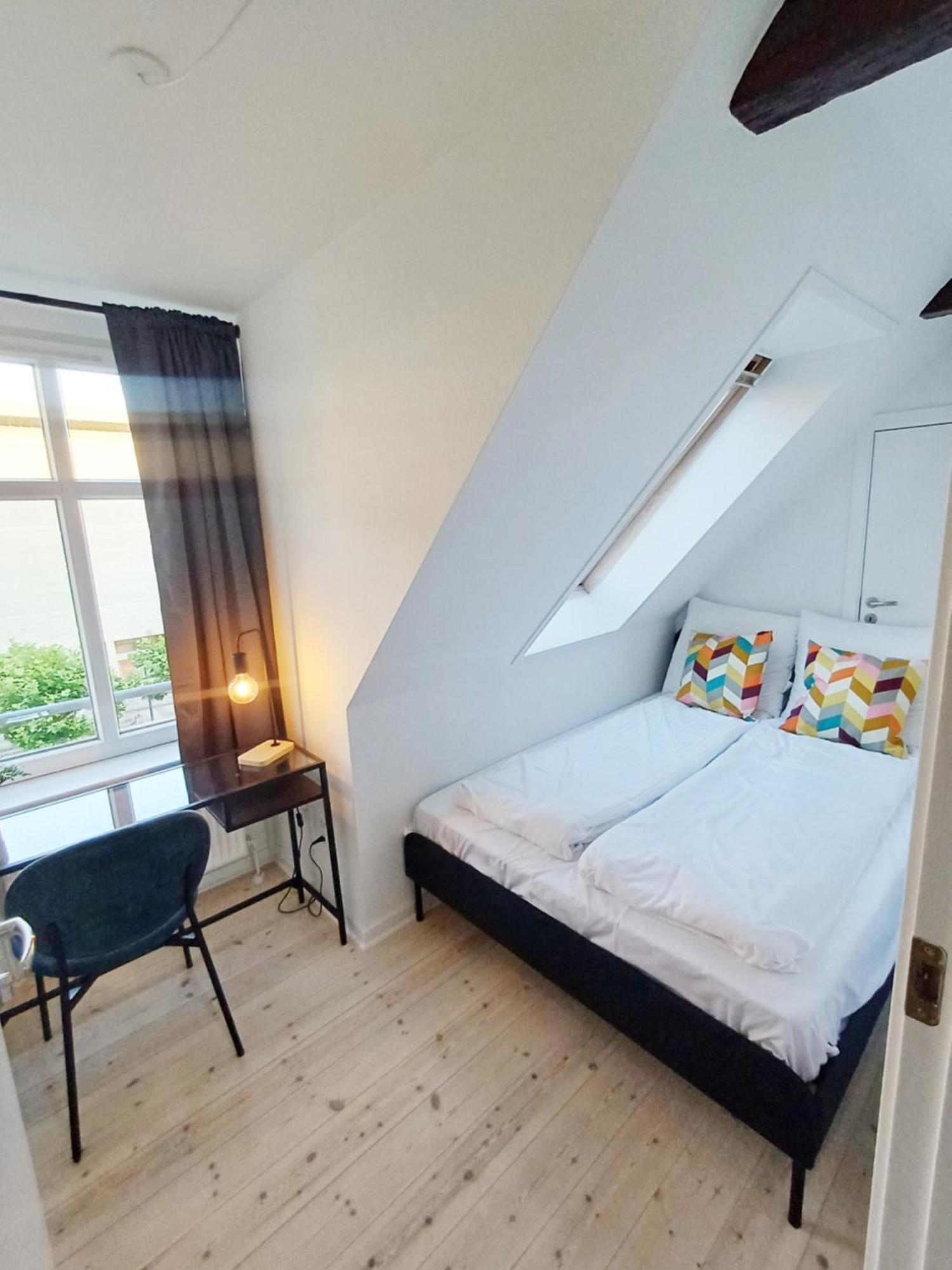 Beautiful Double Room In The Center Of City Randers Exterior foto